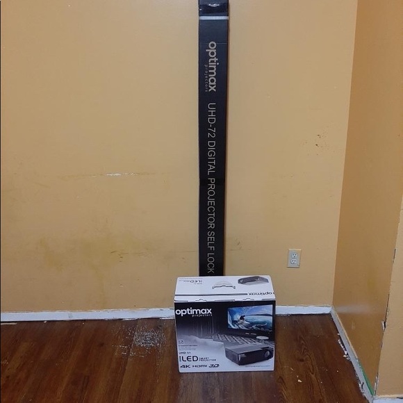 Optimax Projector 4K - Picture 13 of 16